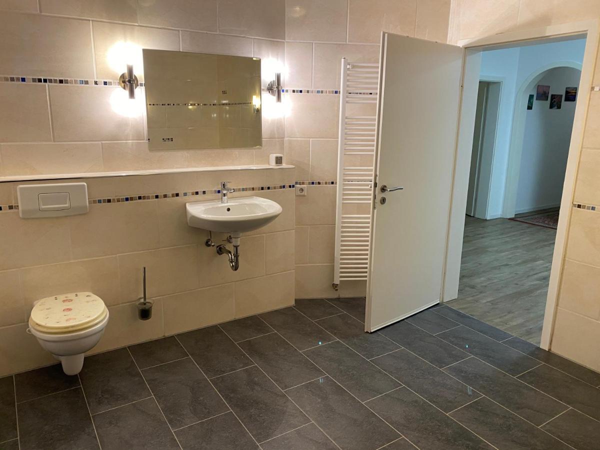 Ferienwohnung Julia フロートー エクステリア 写真
